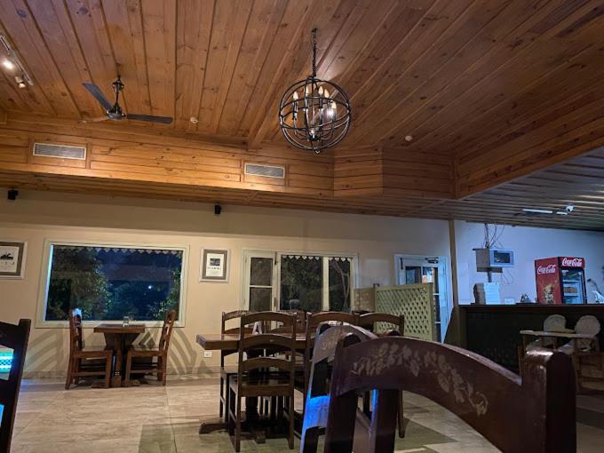 Hotel Sarai Bharatgarh Nohan Екстериор снимка